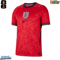 England Bortedrakt VM 2026 Kortermet